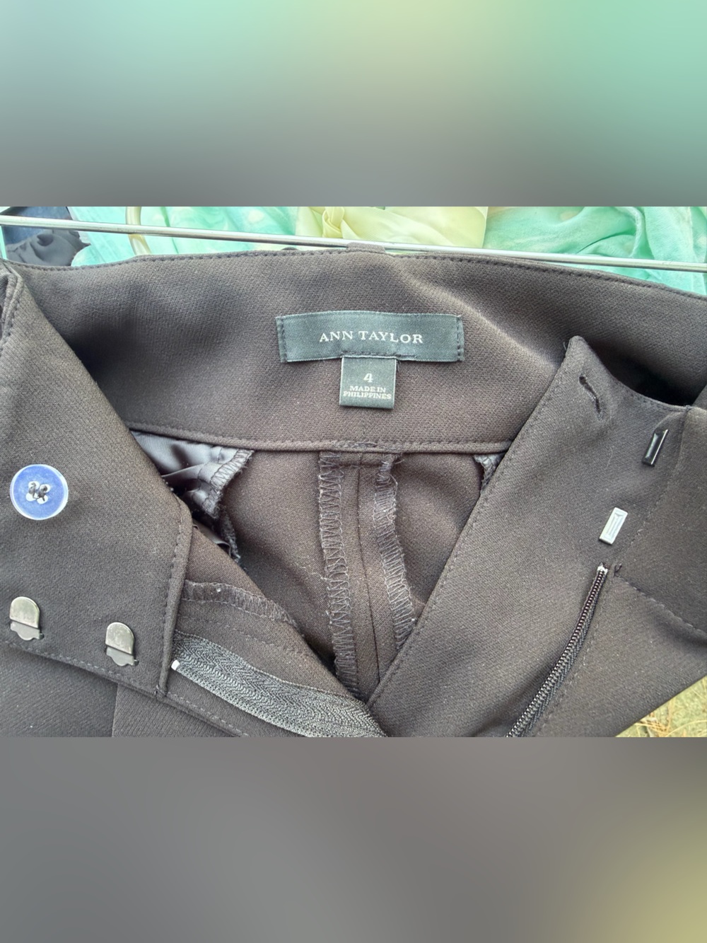Ann Taylor Black Tailored Dress Pants - Classic Workwear - Picture 2 of 3